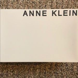 Patent leather bronze block heel